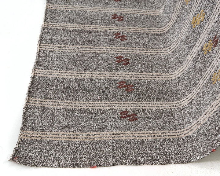 Gray Kilim Rug 6' 11" x 8' 4" | No. VR78886