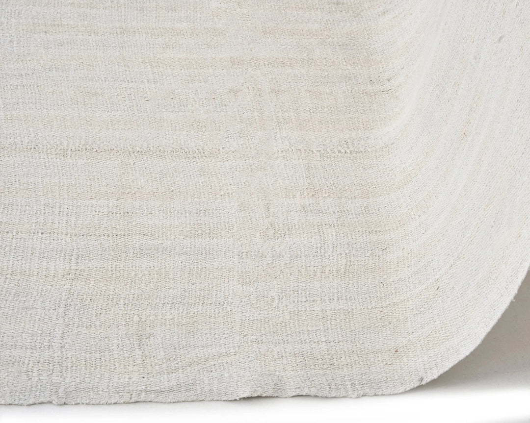 Neutral Runner Rug 2' 7" x 13' 8" | No. VR78936