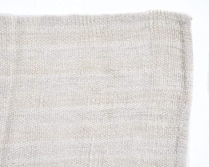 Neutral Runner Rug 2' 7" x 13' 8" | No. VR78936