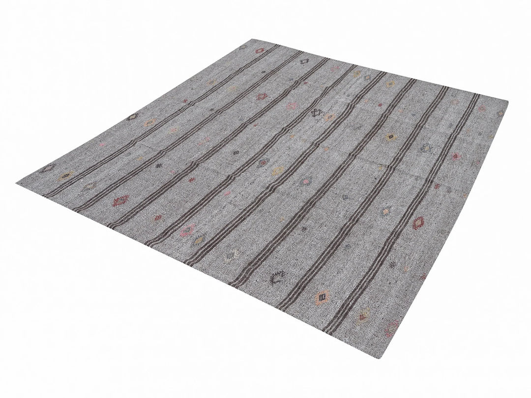 Gray Kilim Rug 6' 4" x 7' 2" | No. VR78942