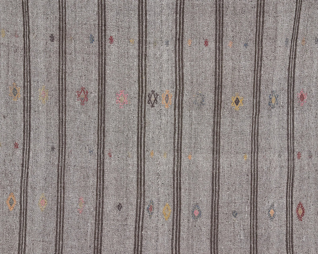 Gray Kilim Rug 6' 4" x 7' 2" | No. VR78942