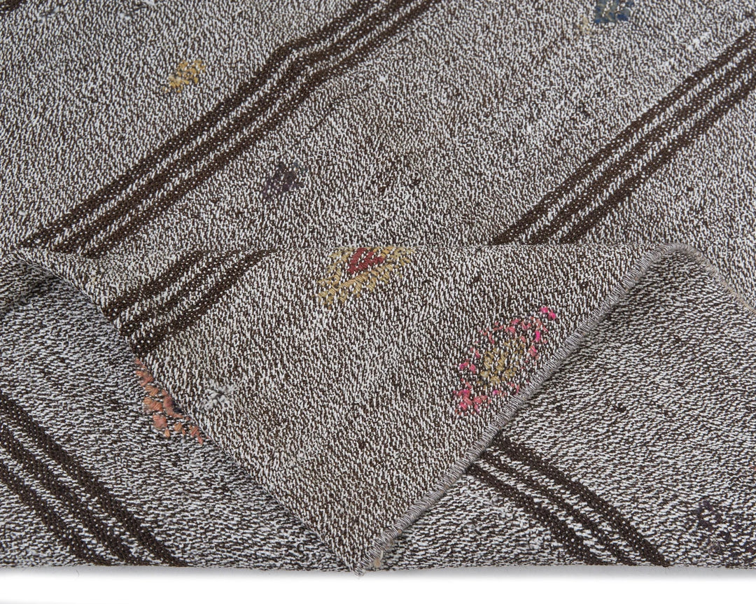 Gray Kilim Rug 6' 4" x 7' 2" | No. VR78942
