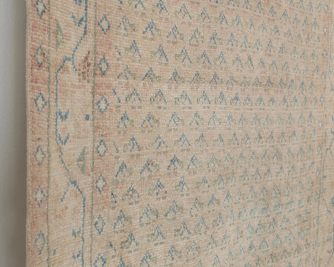 Blue Runner Rug 3' 7" x 10' 2" | No. VR79002