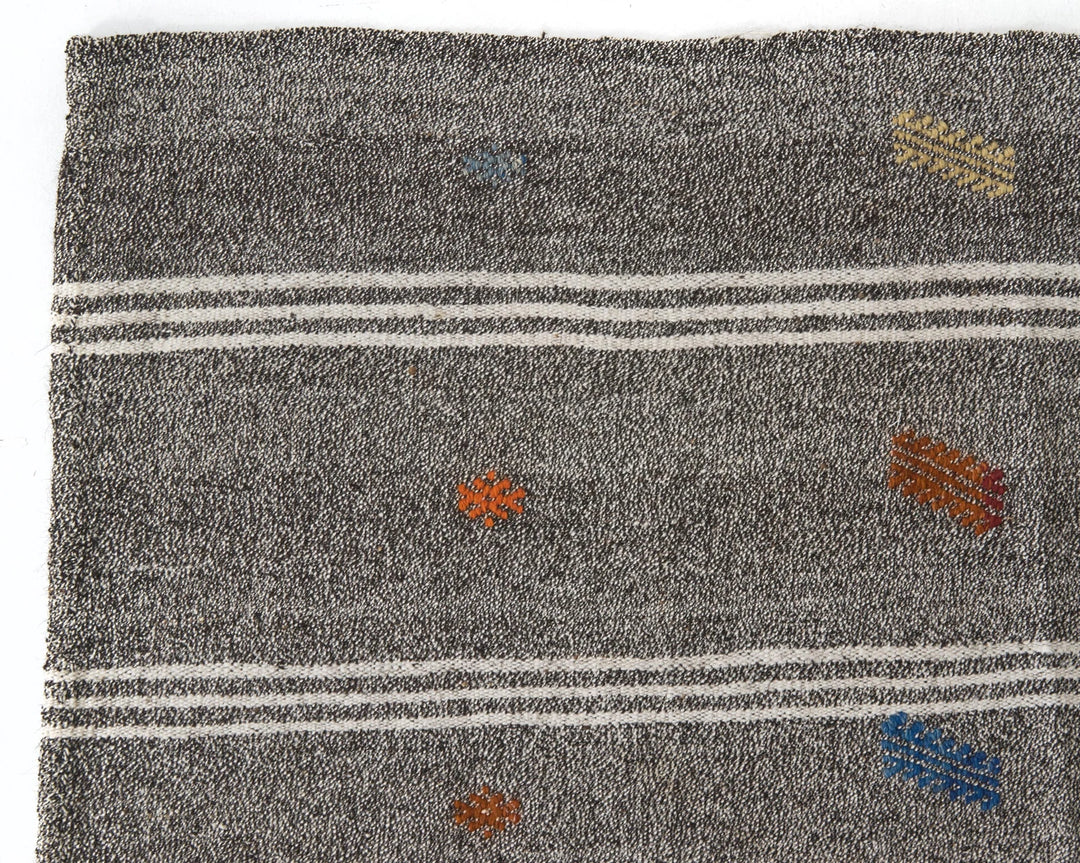 Gray Kilim Rug 5' 11" x 10' | No. VR79016