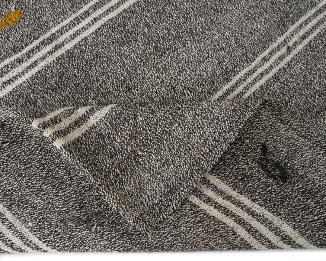 Gray Kilim Rug 5' 11" x 10' | No. VR79016