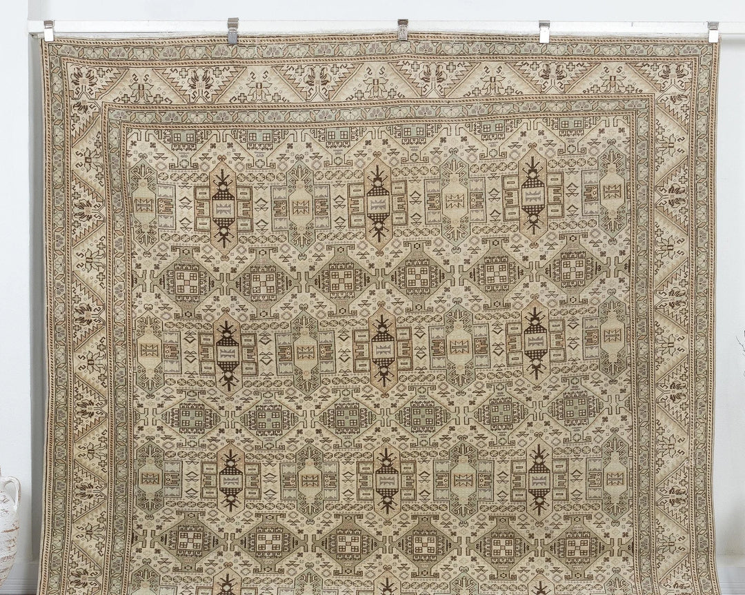 Multicolor Turkish Oushak Rug 8' x 12' 3" Hand-Knotted detail