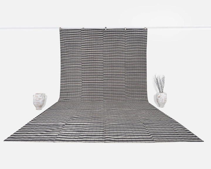 Neutral Kilim Rug 7' 7" x 11' 9" | No. VR79230