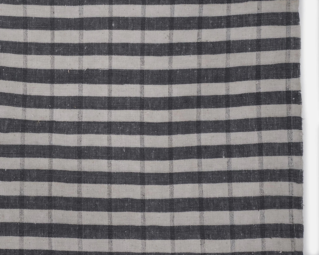 Neutral Kilim Rug 7' 7" x 11' 9" | No. VR79230