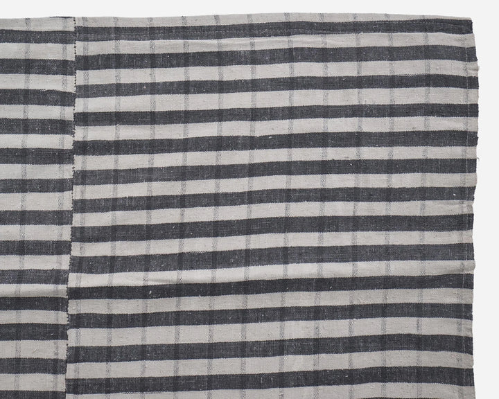 Neutral Kilim Rug 7' 7" x 11' 9" | No. VR79230
