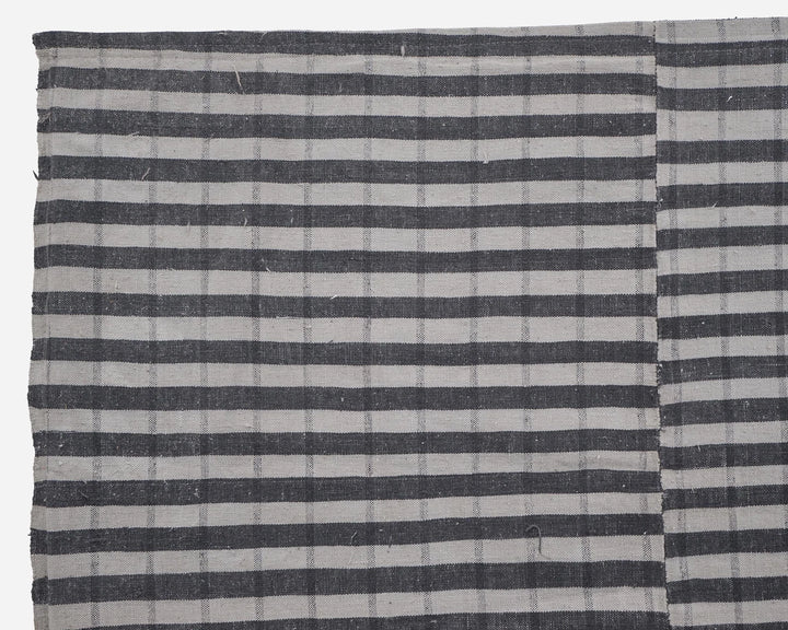 Neutral Kilim Rug 7' 7" x 11' 9" | No. VR79230