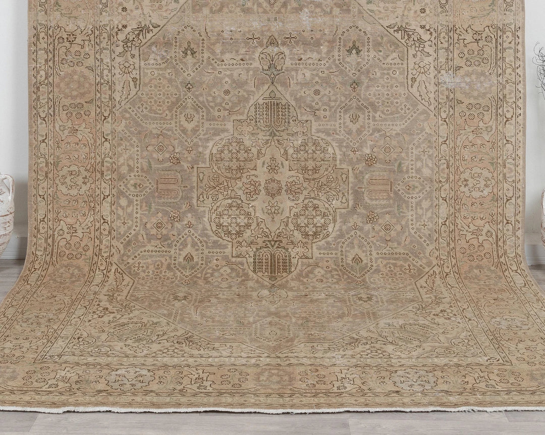 Multicolor Turkish Oushak Rug 7' 11" x 10' 10" Hand-Knotted | No. VR79262
