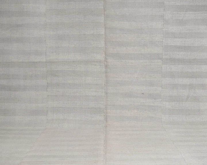 Gray Kilim Rug 6' 1" x 9' 6" | No. VR79325