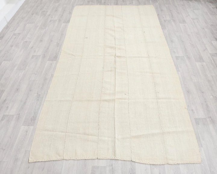 Beige Turkish Kilim Rug 5' 1" x 9' 10" Flat-Weave | No. VR79334