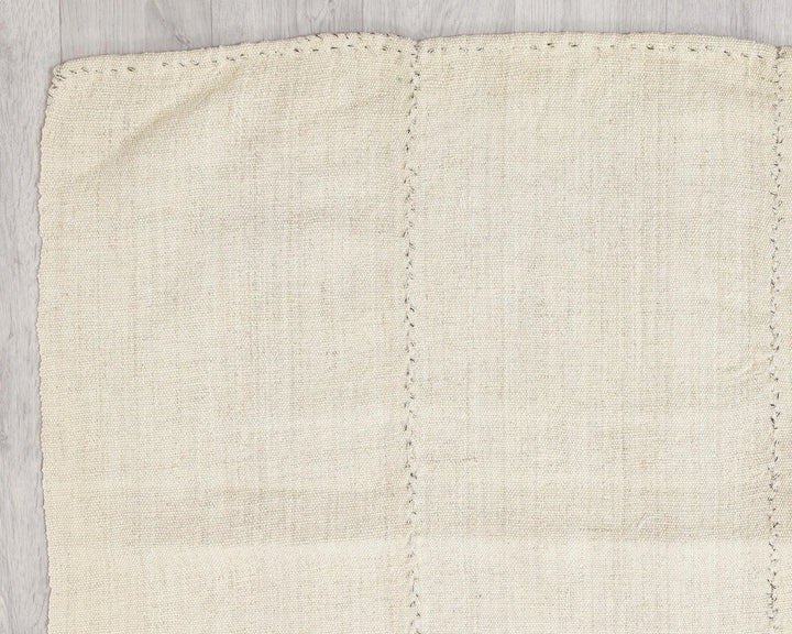 Beige Turkish Kilim Rug 5' 1" x 9' 10" Flat-Weave | No. VR79334