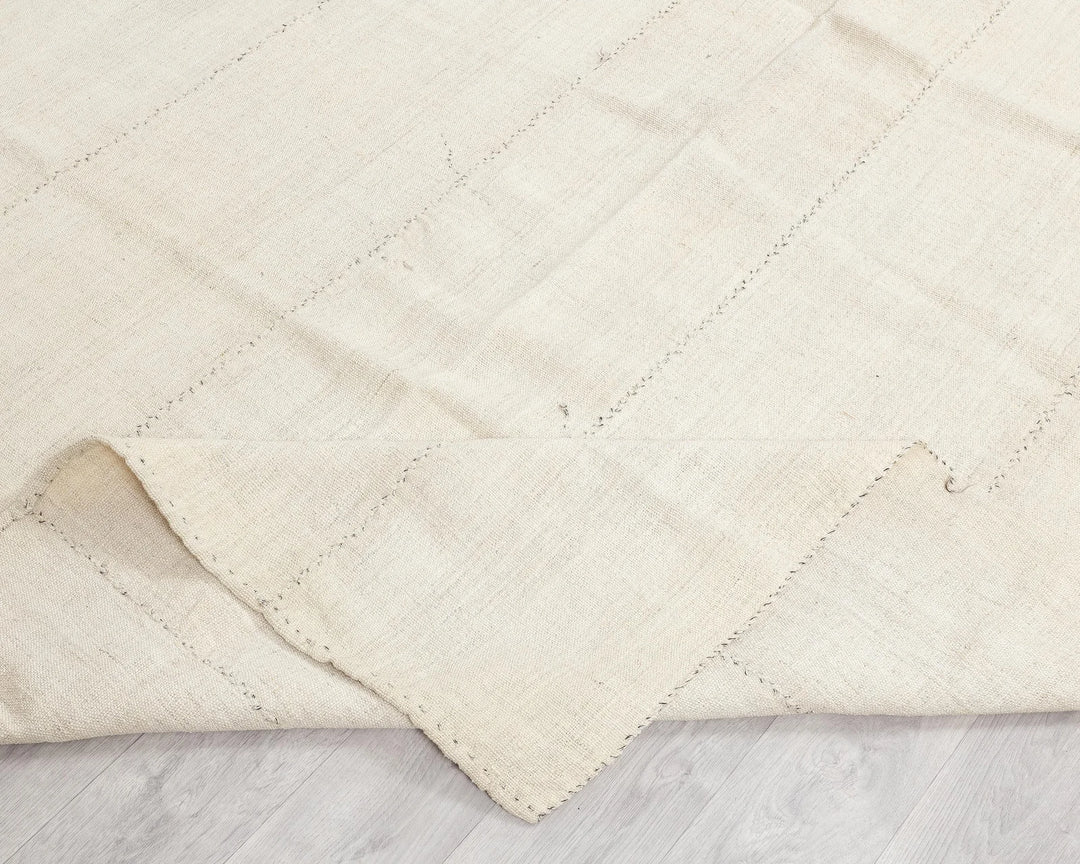Beige Turkish Kilim Rug 5' 1" x 9' 10" Flat-Weave | No. VR79334