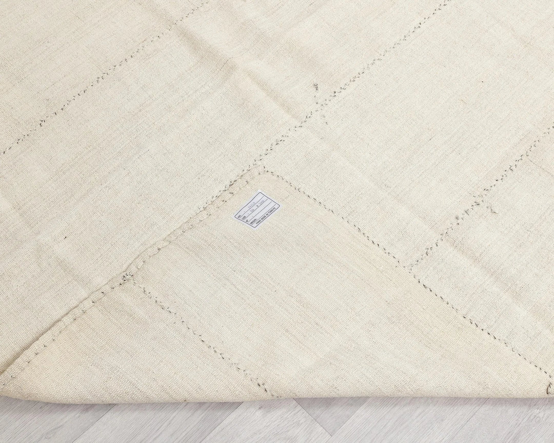 Beige Turkish Kilim Rug 5' 1" x 9' 10" Flat-Weave | No. VR79334