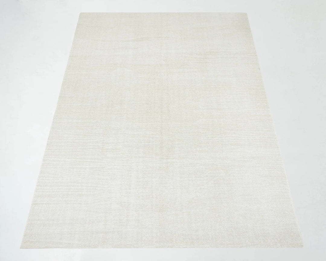 White Kilim Rug 8' 1" x 11' 1" | No. VR79372