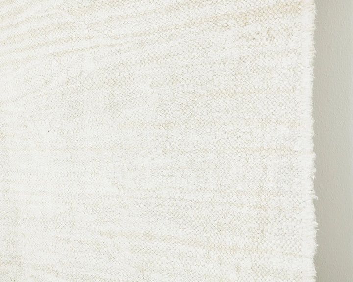 White Kilim Rug 8' 1" x 11' 1" | No. VR79372