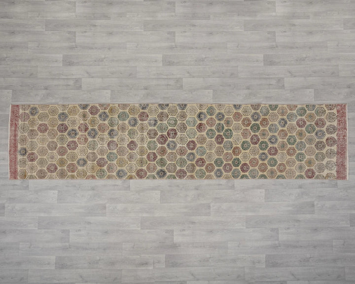 Beige Runner Rug 2' 6" x 10' 10" | No. VR79821