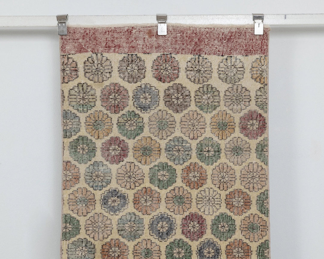 Beige Runner Rug 2' 6" x 10' 10" | No. VR79821