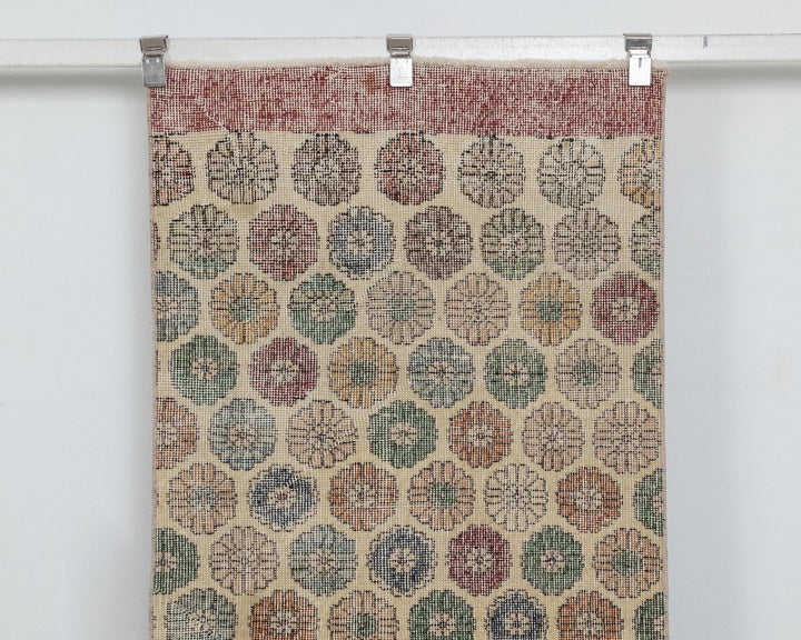 Beige Runner Rug 2' 6" x 10' 10" | No. VR79821