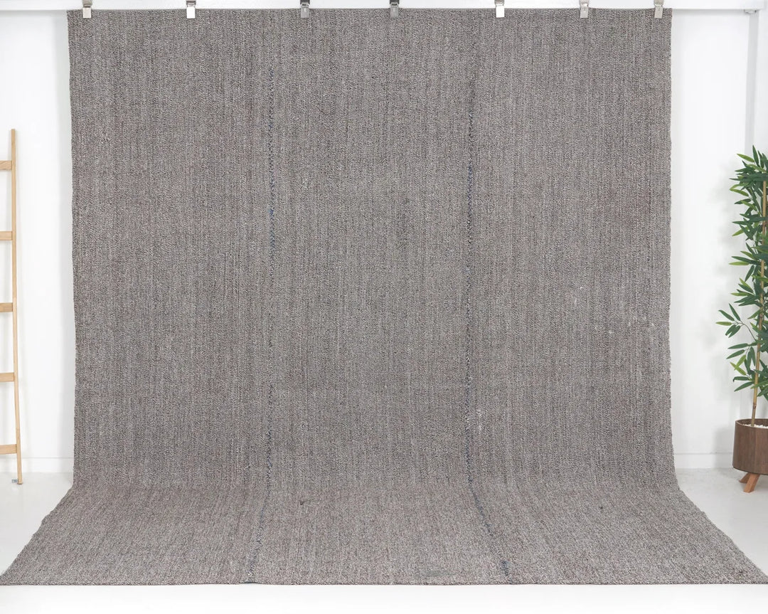 Gray Turkish Kilim Rug 8' x 10' Flat-Weave | No. VR80071