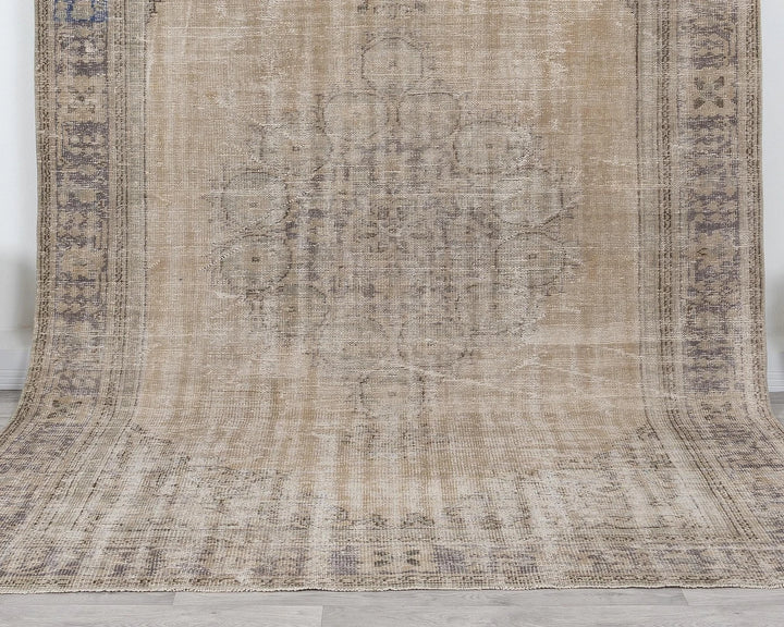 Multicolor Turkish Oushak Rug 6'8" x 10'2" Hand-Knotted | No. VR80105