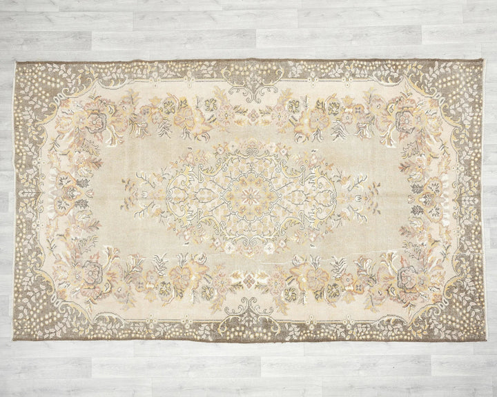 Oushak Rug 5' 8" x 9' 1" | No. VR80239