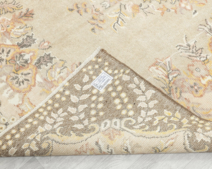 Oushak Rug 5' 8" x 9' 1" | No. VR80239