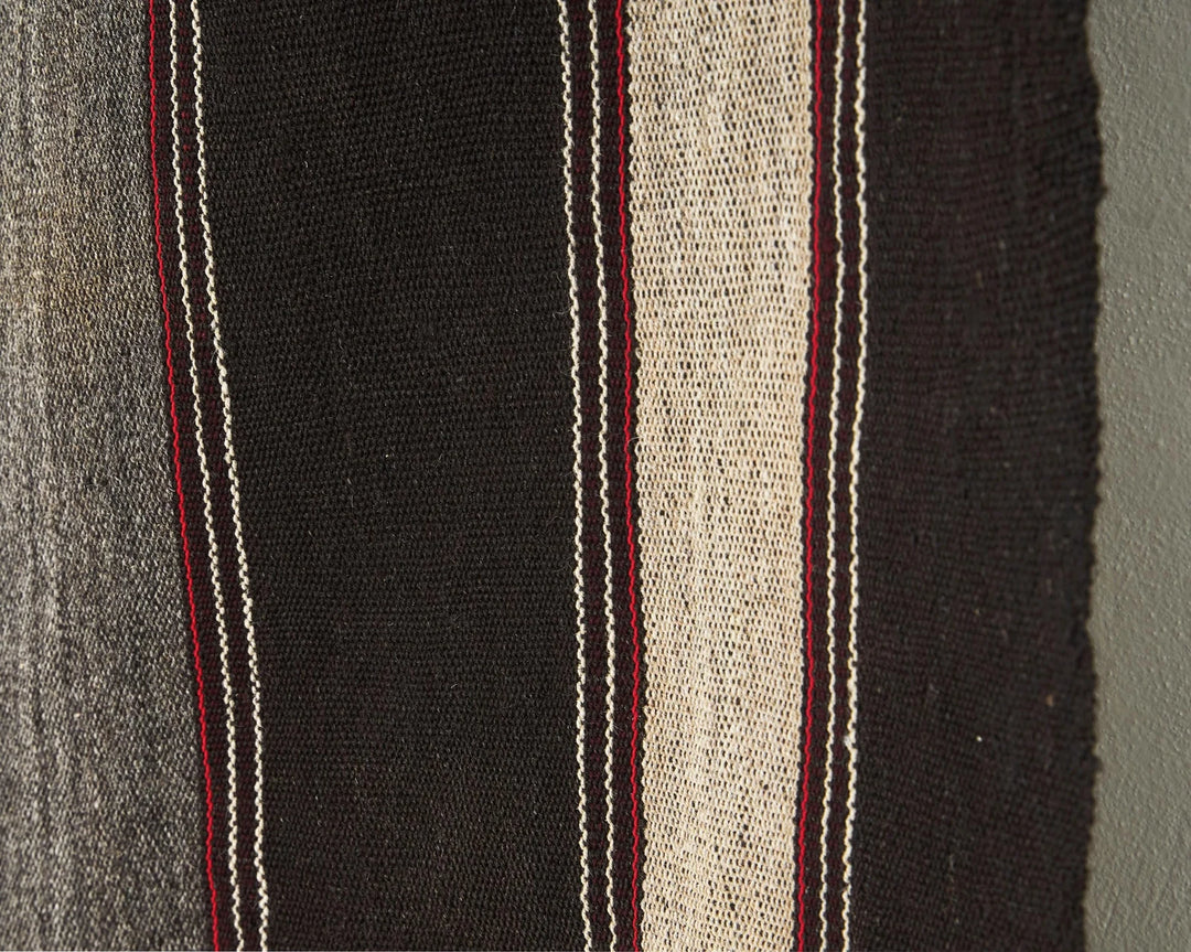 Brown Turkish Kilim Rug 5' 4" x 7' 5" Flat-Weave | No. VR80302
