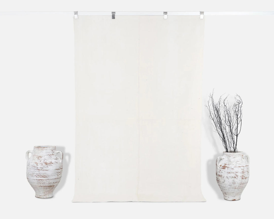 White Kilim Rug 4' 7" x 7' 4" | No. VR80698