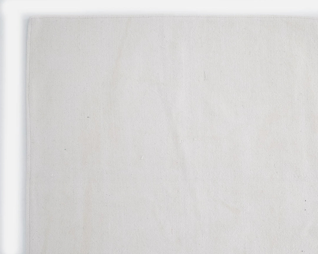 White Kilim Rug 4' 7" x 7' 4" | No. VR80698