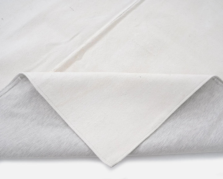 White Kilim Rug 4' 7" x 7' 4" | No. VR80698