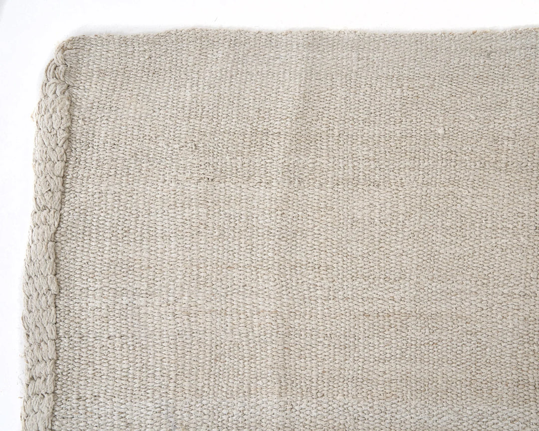 White Turkish Kilim Rug 5' x 9' 1" Flat-Weave | No. VR80910
