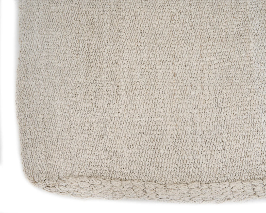 White Turkish Kilim Rug 5' x 9' 1" Flat-Weave | No. VR80910