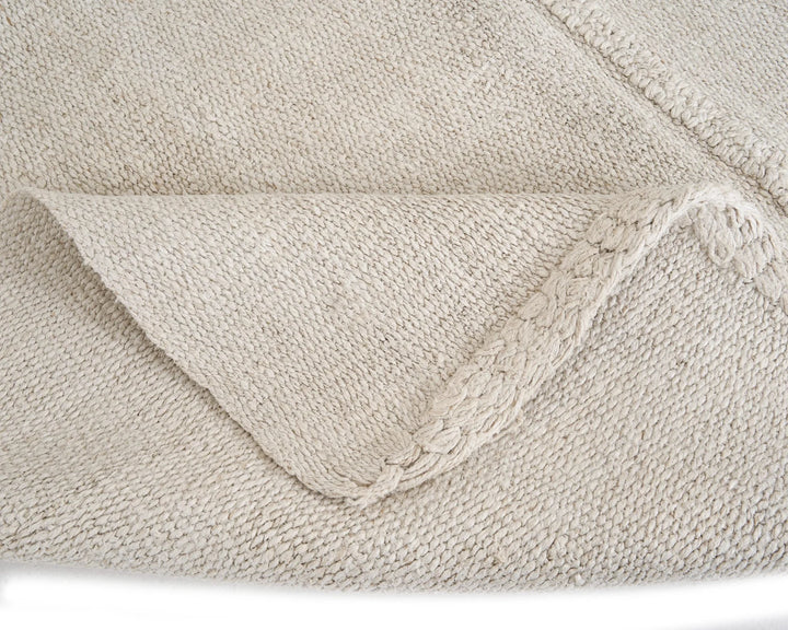 White Turkish Kilim Rug 5' x 9' 1" Flat-Weave | No. VR80910