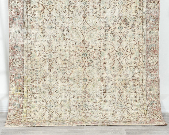 Beige Turkish Oushak Rug 9' 1" x 4' 5" Hand-Knotted | No. VR81054