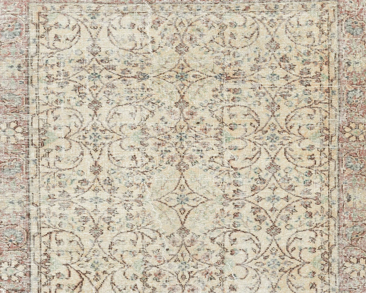 Beige Turkish Oushak Rug 9' 1" x 4' 5" Hand-Knotted | No. VR81054