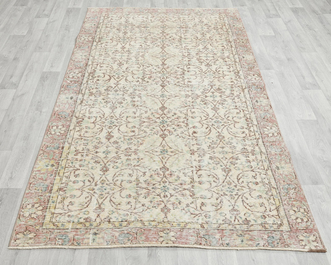 Beige Turkish Oushak Rug 9' 1" x 4' 5" Hand-Knotted | No. VR81054