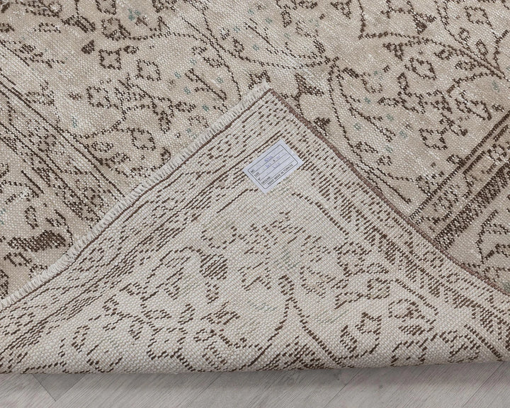 Beige Turkish Oushak Rug 6'11" x 10'1" Hand-Knotted | No. VR81242