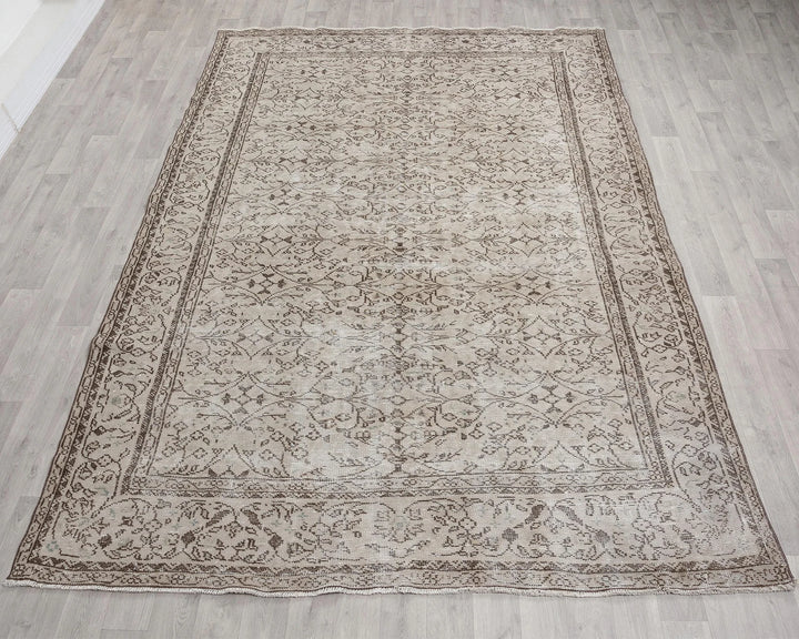 Beige Turkish Oushak Rug 6'11" x 10'1" Hand-Knotted | No. VR81242