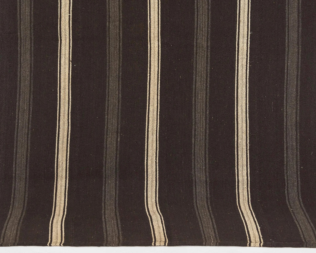 Brown Turkish Kilim Rug 8' 2" x 5' 2" Flat-Weave | No. VR81286