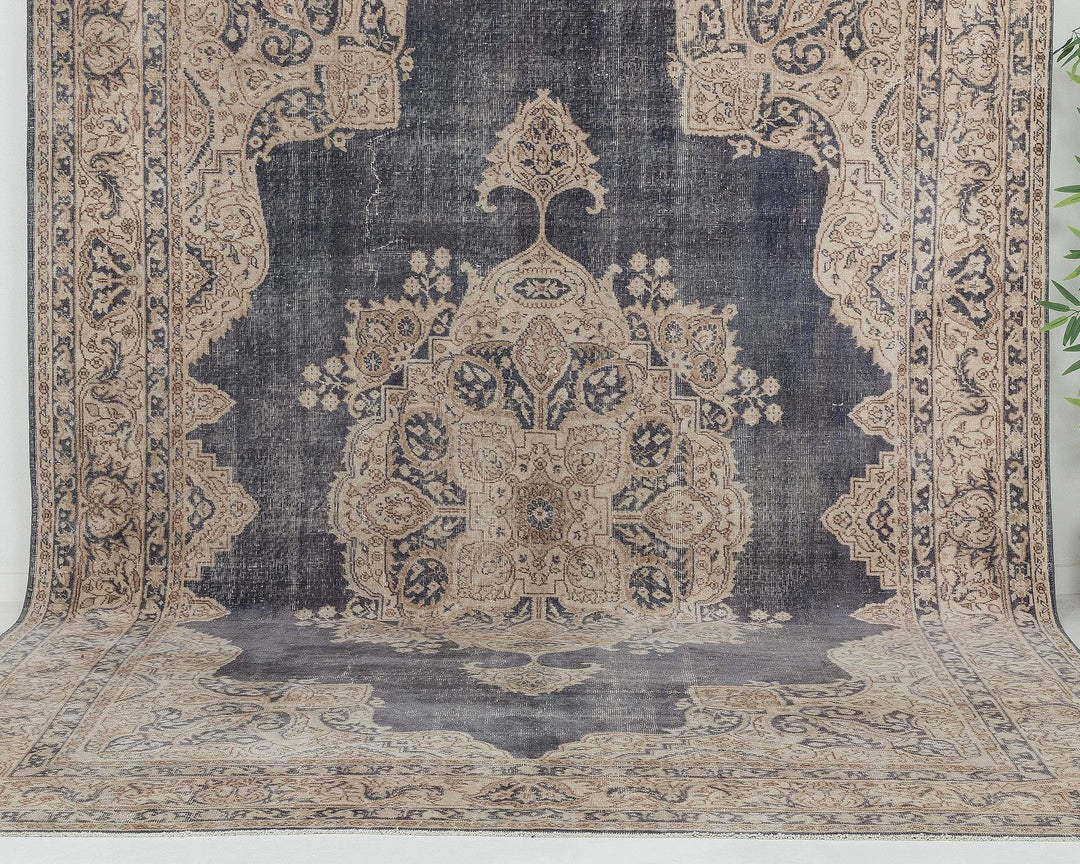 Blue Turkish Oushak Rug 7' 6" x 10' 8" Hand-Knotted | No. VR81468