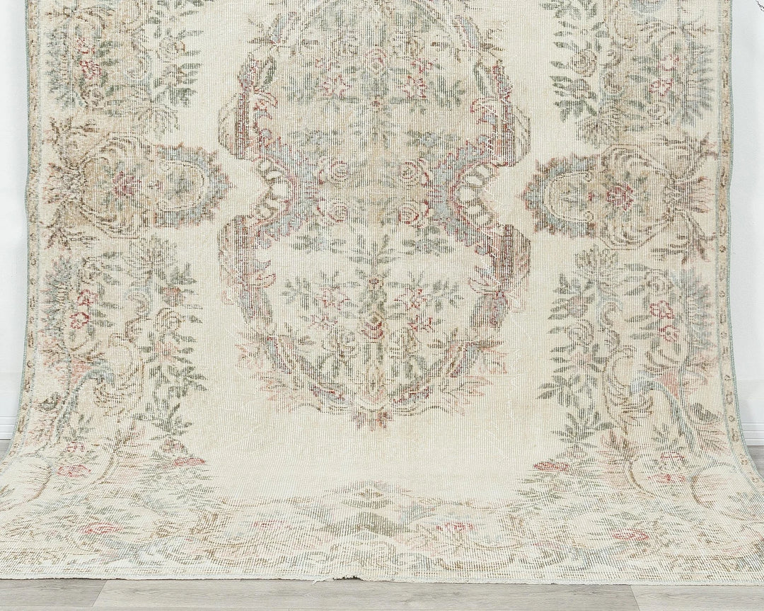 Beige Turkish Oushak Rug 5'11" x 9'2" Hand-Knotted | No. VR81606