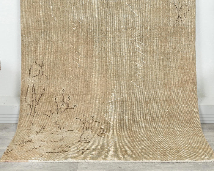 Beige Oushak Rug 6' x 6' 6" | No. VR81855