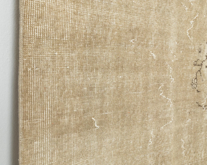 Beige Oushak Rug 6' x 6' 6" | No. VR81855