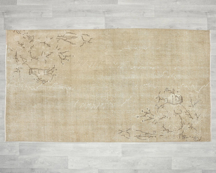 Beige Oushak Rug 6' x 6' 6" | No. VR81855