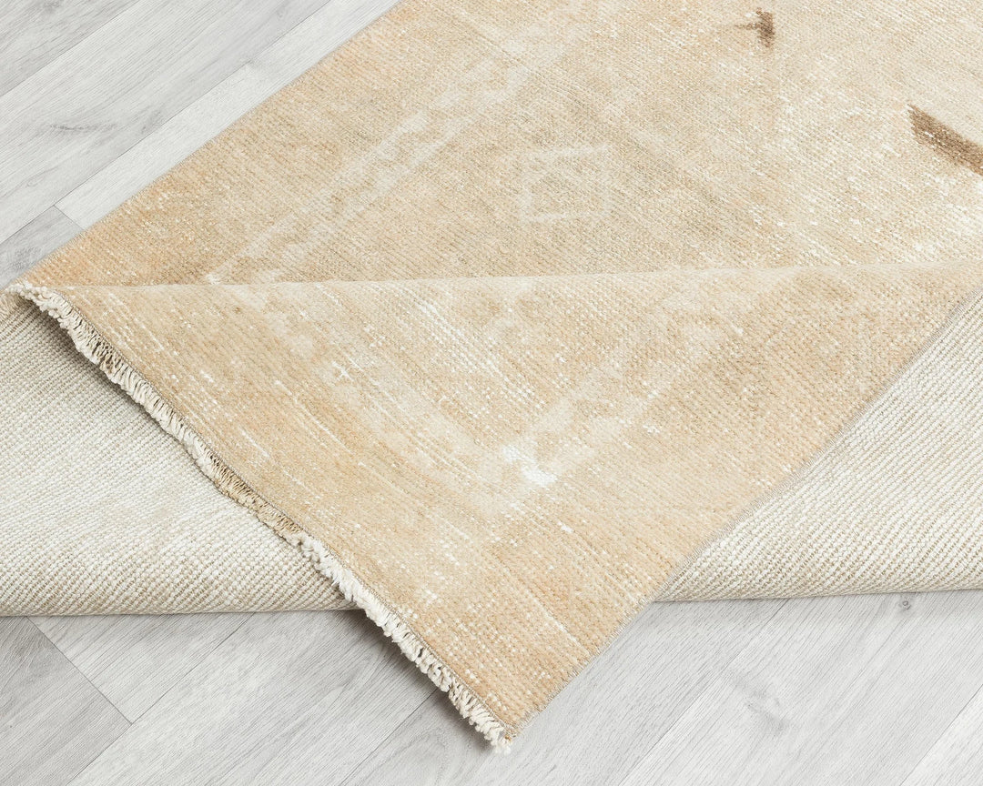 Beige Turkish Oushak Rug 3' x 10' 10" Hand-Knotted | No. VR82095