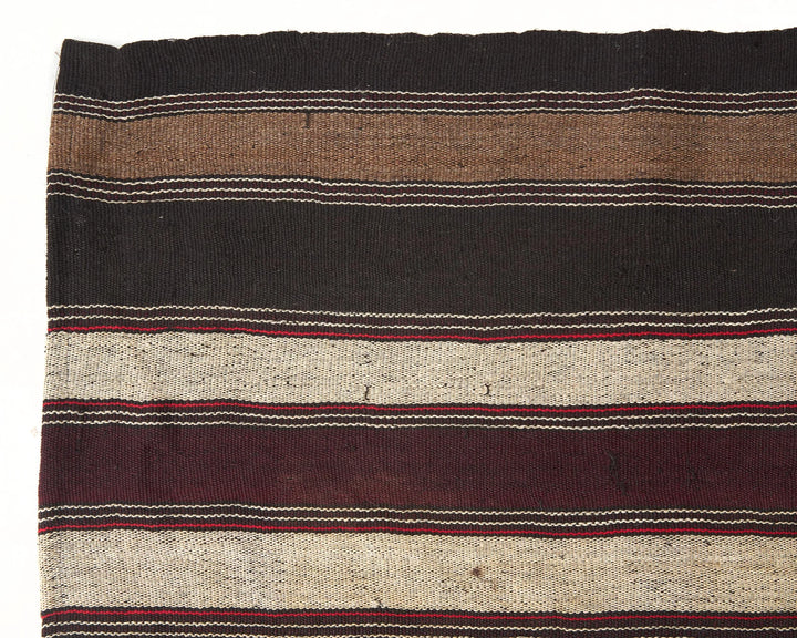 Kilim Rug 7' 1" x 11' 8" | No. VR82133