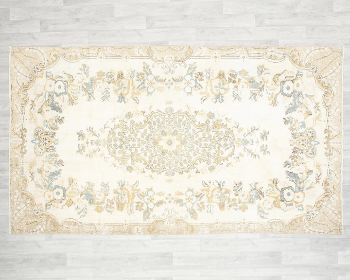 Beige Oushak Rug 5' 11" x 10' | No. VR82180